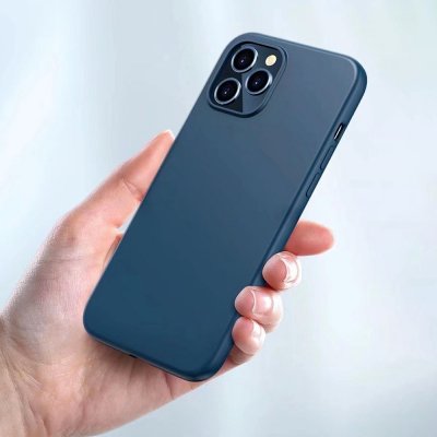 iPhone 12 / 12 Pro Mobilskal i Silikon - Grön Skog, bild 7